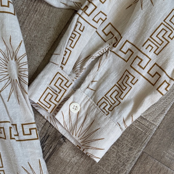 Petal & Pup Penny Cream Gold-tone Sun Geo Patterned Matching Shirt Short Set - Picture 7 of 16